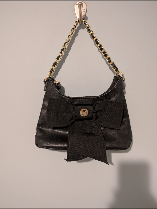 Liz Claiborne Handbags - Liz Claiborne Black Shoulder Bag with Bow and Gold Chain